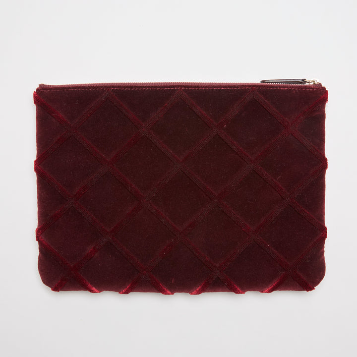 Pre-Loved Chanel™ Burgundy Velvet Quilted Clutch