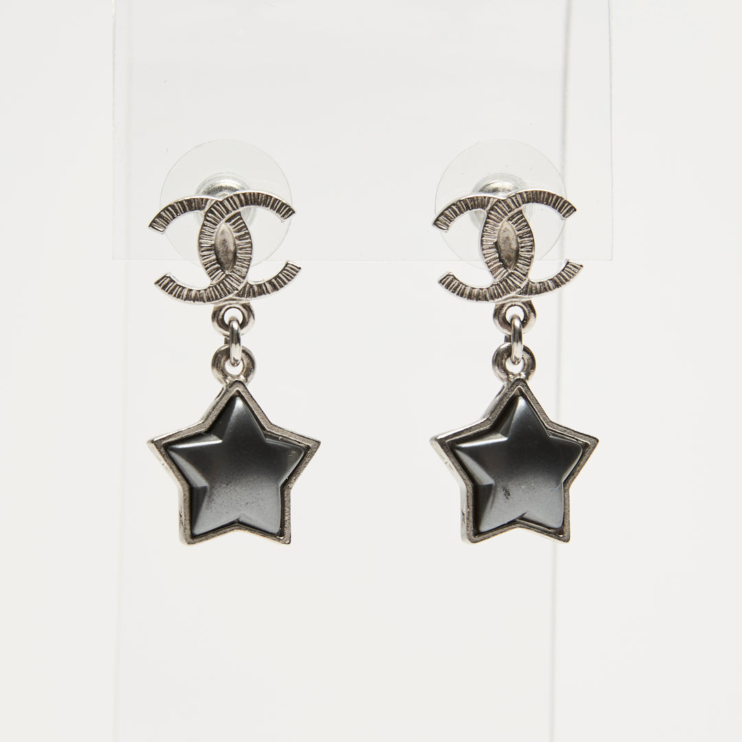 Pre-Loved Chanel™ Silver-Tone & Gunmetal Interlocking Logo Star Drop Earrings