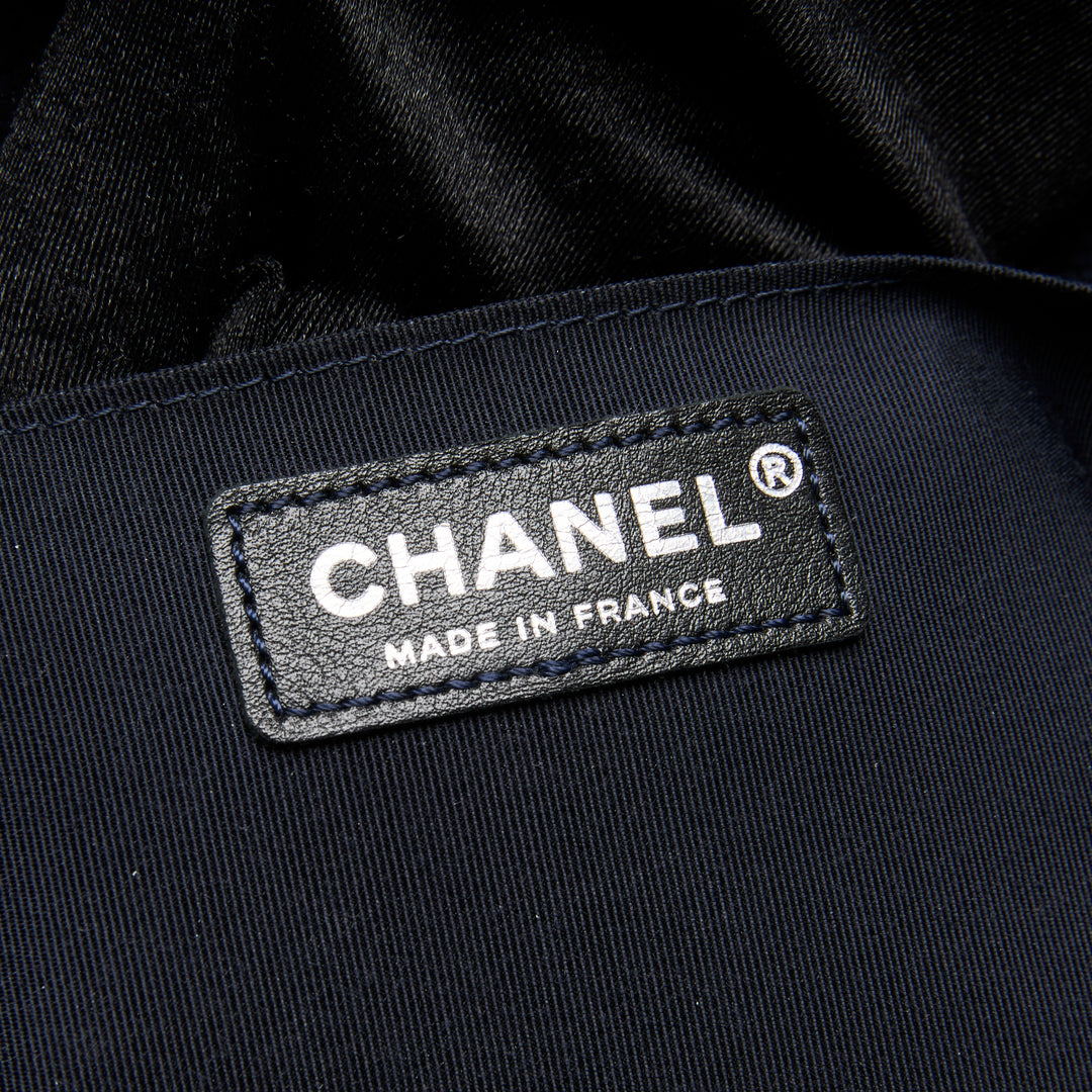 Pre-Loved Chanel™ Navy Blue Suede Medium Boy Bag