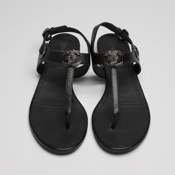 Pre-Loved Chanel™ Black Calf Leather Sandals with Floral Detail Size 38