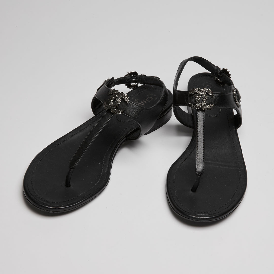Pre-Loved Chanel™ Black Calf Leather Sandals with Floral Detail Size 38