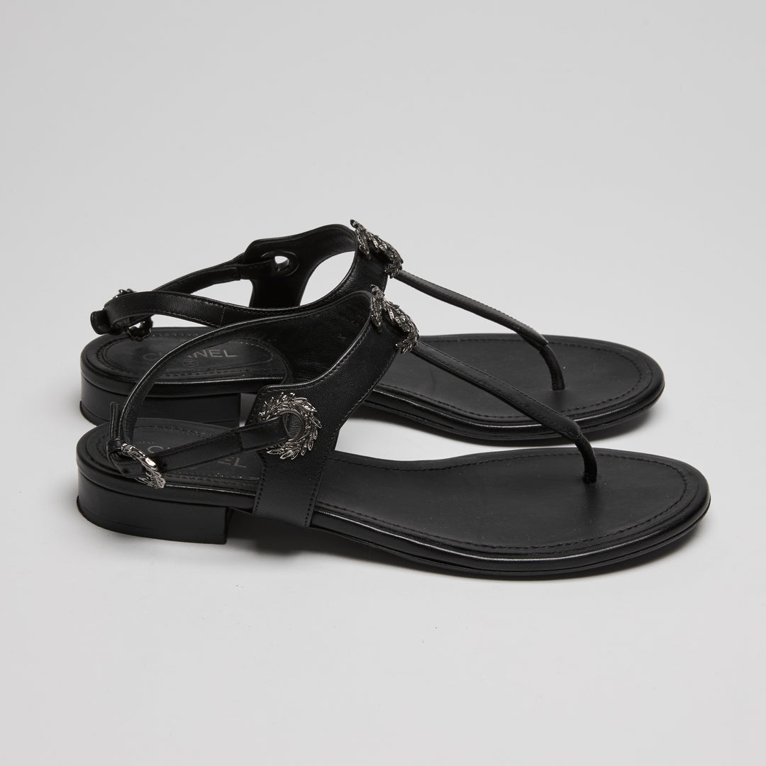 Pre-Loved Chanel™ Black Calf Leather Sandals with Floral Detail Size 38