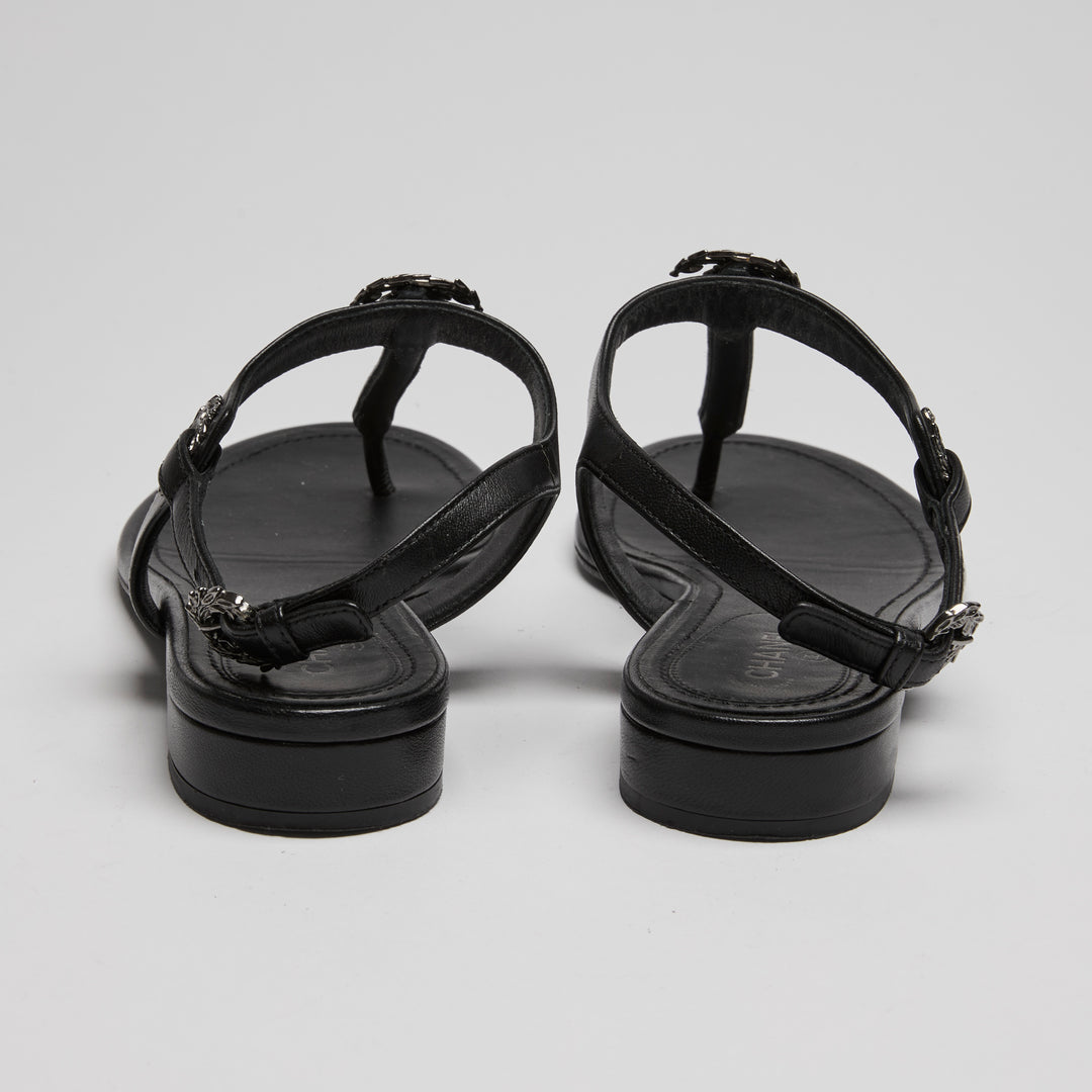 Pre-Loved Chanel™ Black Calf Leather Sandals with Floral Detail Size 38
