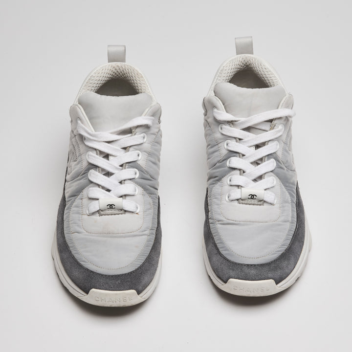 Pre-Loved Chanel™ White & Grey Nylon Suede Sneakers Size 35.5