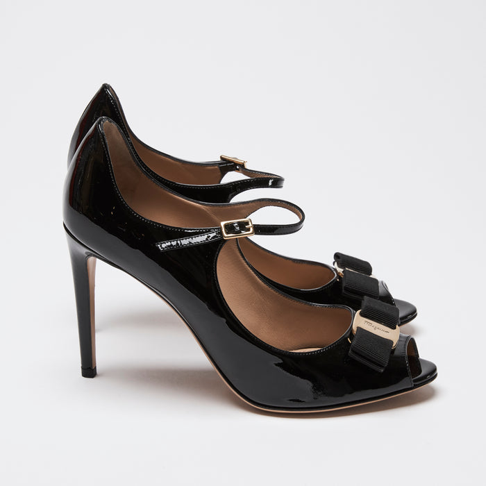 Ferragamo Black Patent Leather Vara Bow Mary Jane Peep-toe Pumps Size 8.5