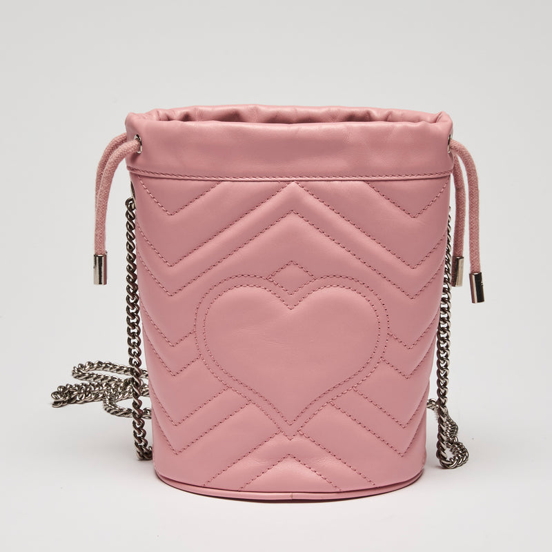 Gucci Pink Grained Leather Chevron Bucket Bag