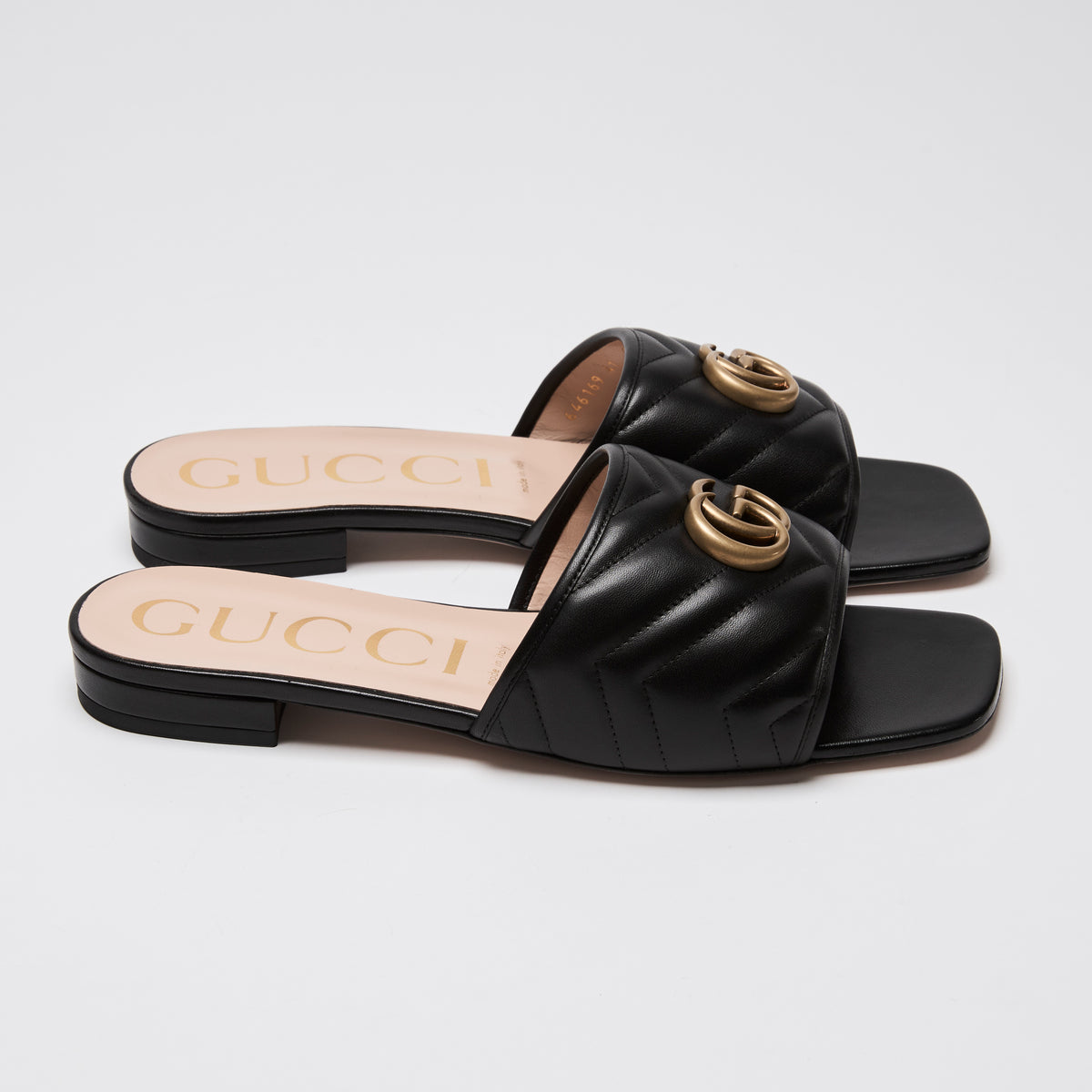 Gucci Black Quilted Chevron Nappa Leather GG Marmont Sandals Size 41