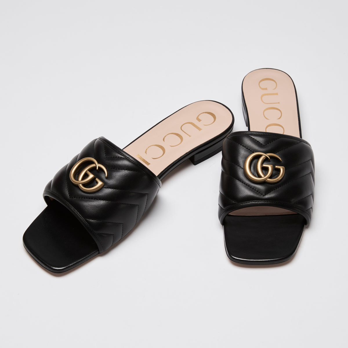 Gucci Black Quilted Chevron Nappa Leather GG Marmont Sandals Size 41