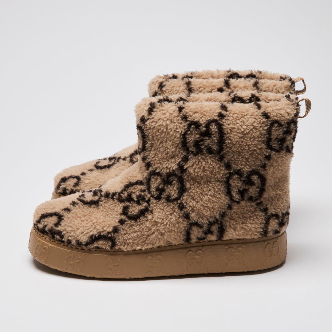 Gucci Beige Shearling GG Print Platform Ankle Boots Size 38