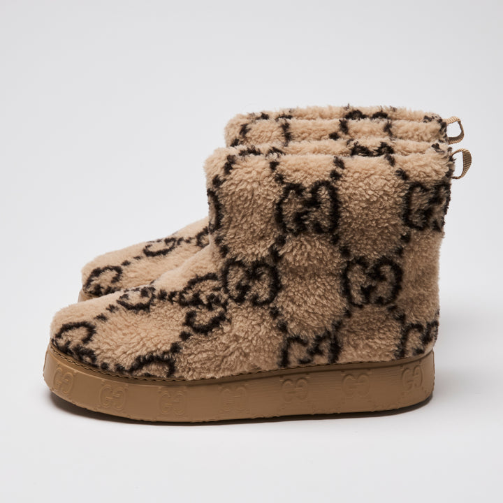 Gucci Beige Shearling GG Print Platform Ankle Boots Size 38