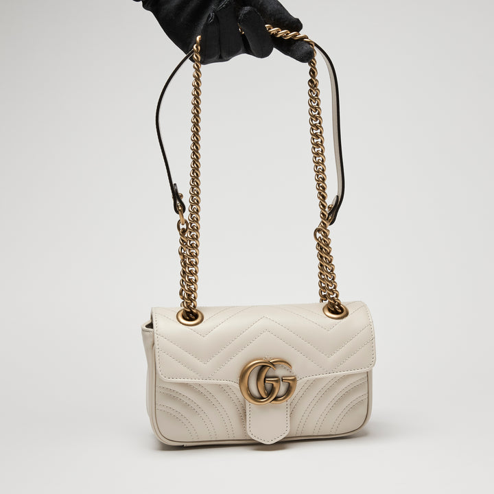 Gucci White Calfskin Leather Small GG Marmont Chain Flap Bag