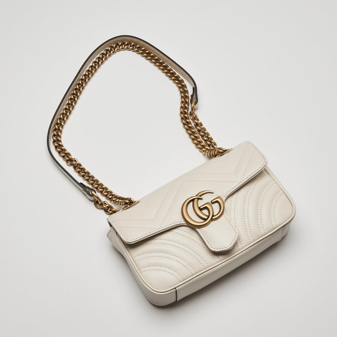 Gucci White Calfskin Leather Small GG Marmont Chain Flap Bag