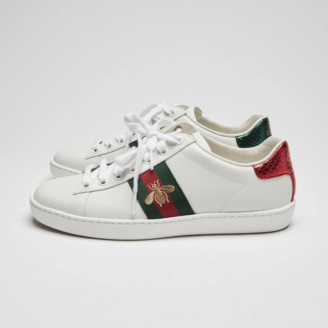 Gucci White Calf Leather Ace Bee Motif Sneakers Size 37