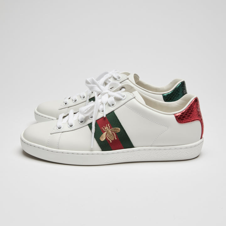 Gucci White Calf Leather Ace Bee Motif Sneakers Size 37