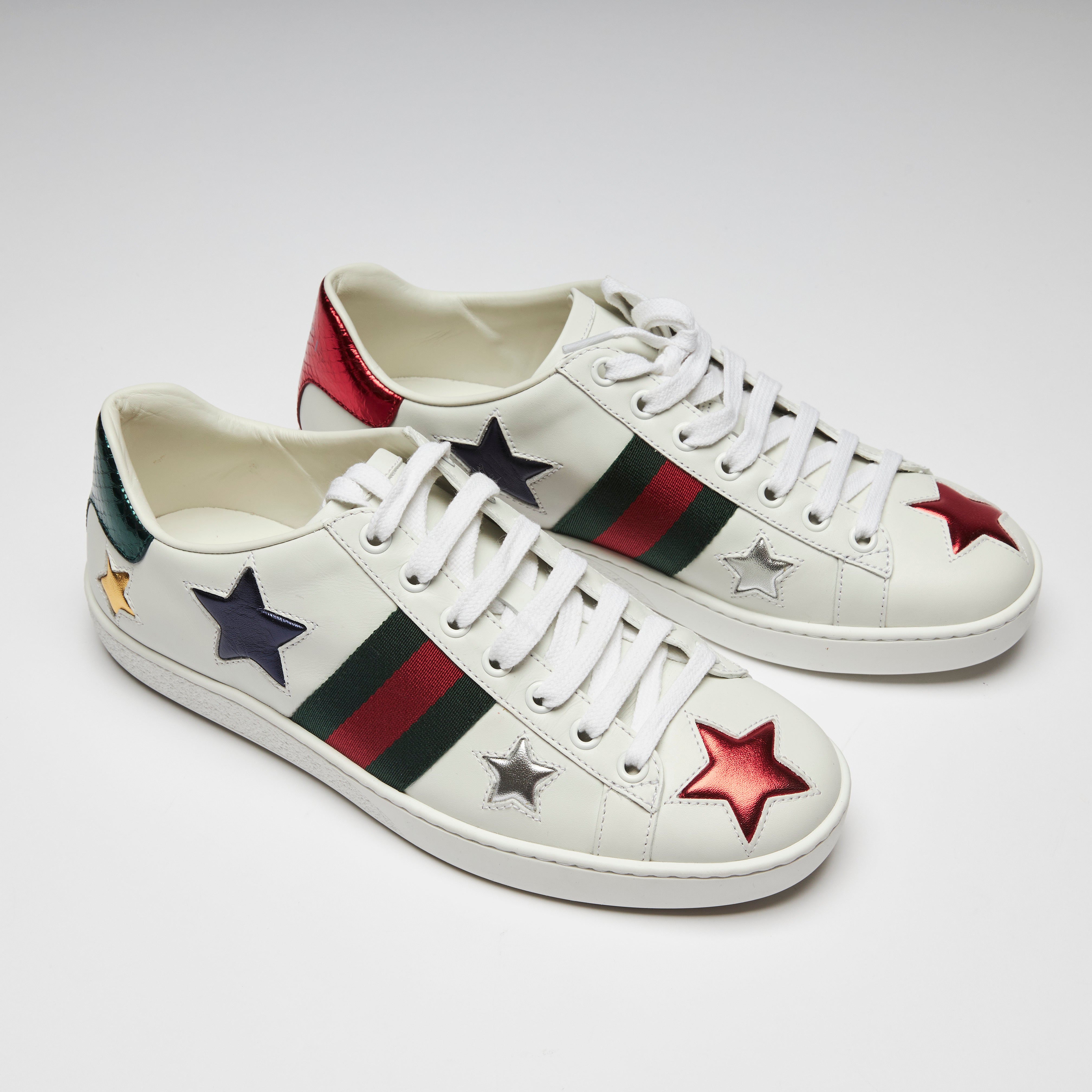 variabel Mod jeg fandt det Gucci Ace Sneakers with Stars | Luxury Finds Consignment