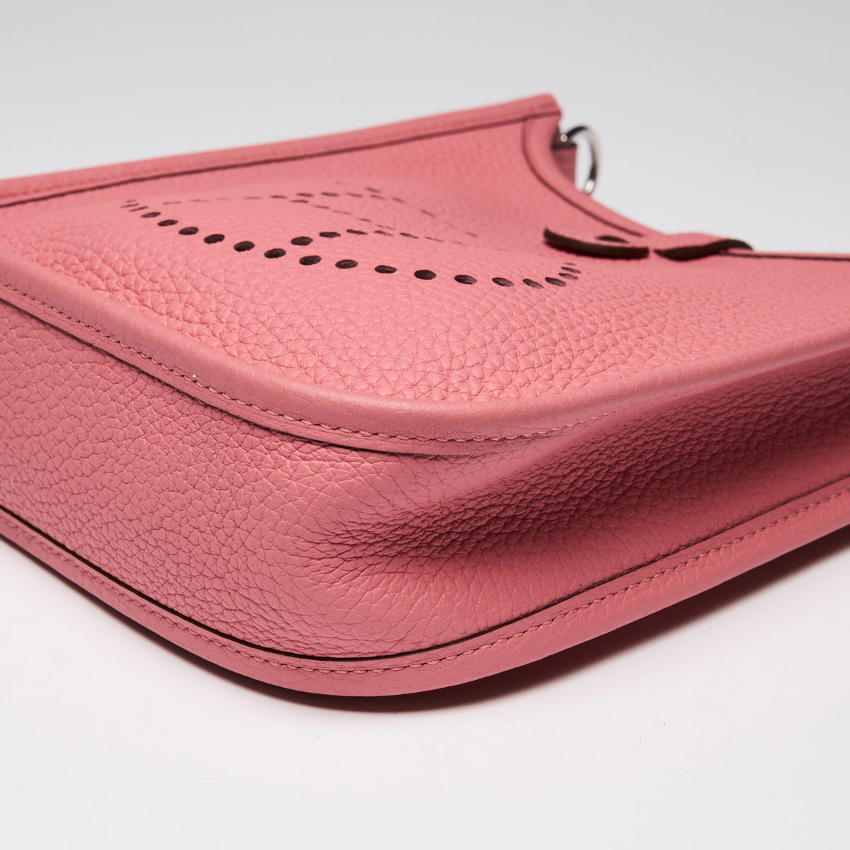 Hermes Rose En Cuir Mini Evelyn Crossbody Bag