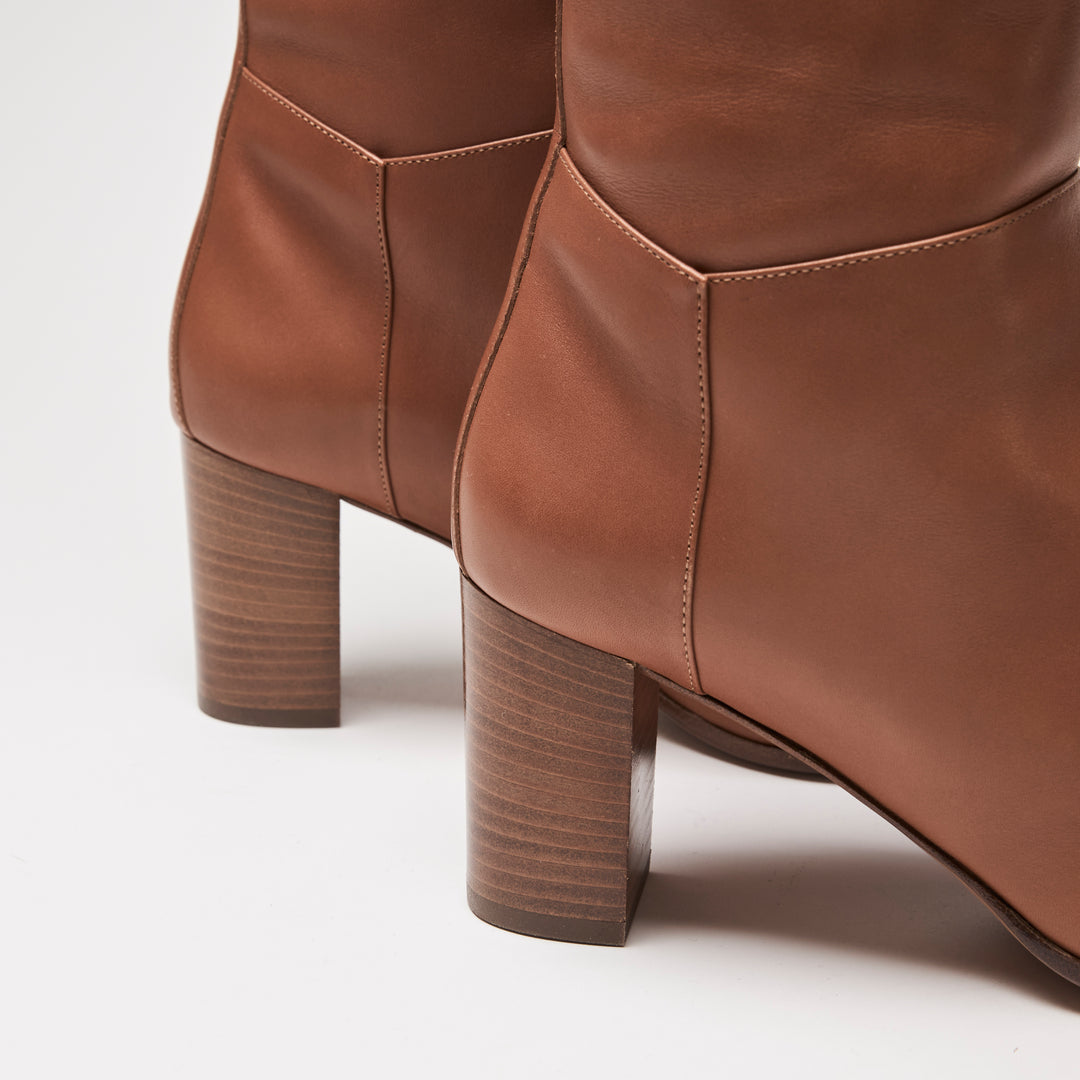 Hermes Tan Smooth Calfskin Leather Story 70 Riding Boots Size 39