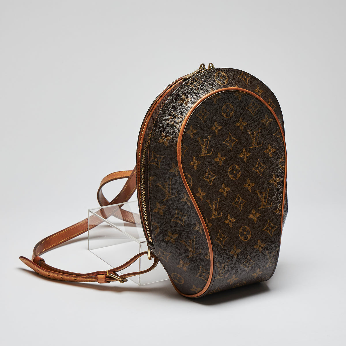 Pre-Loved Coated Canvas Monogram Round Shaped Zip Top Backpack.(Front)