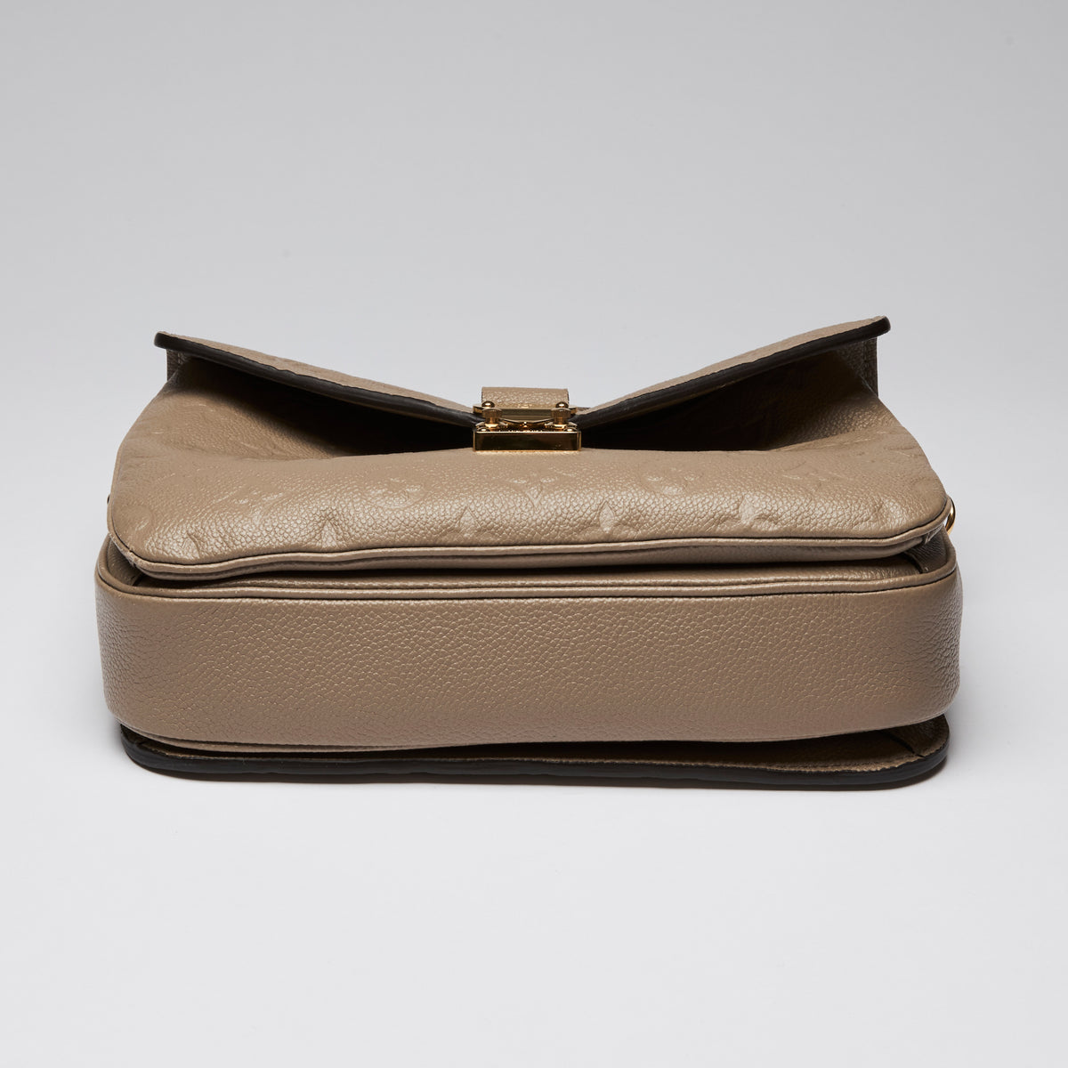Louis Vuitton Turtledove Monogram Empriente Leather Pochette Metis Bag