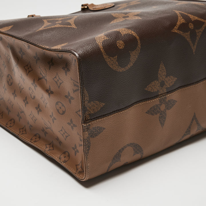 Louis Vuitton Brown Monogram Canvas OnTheGo GM Tote