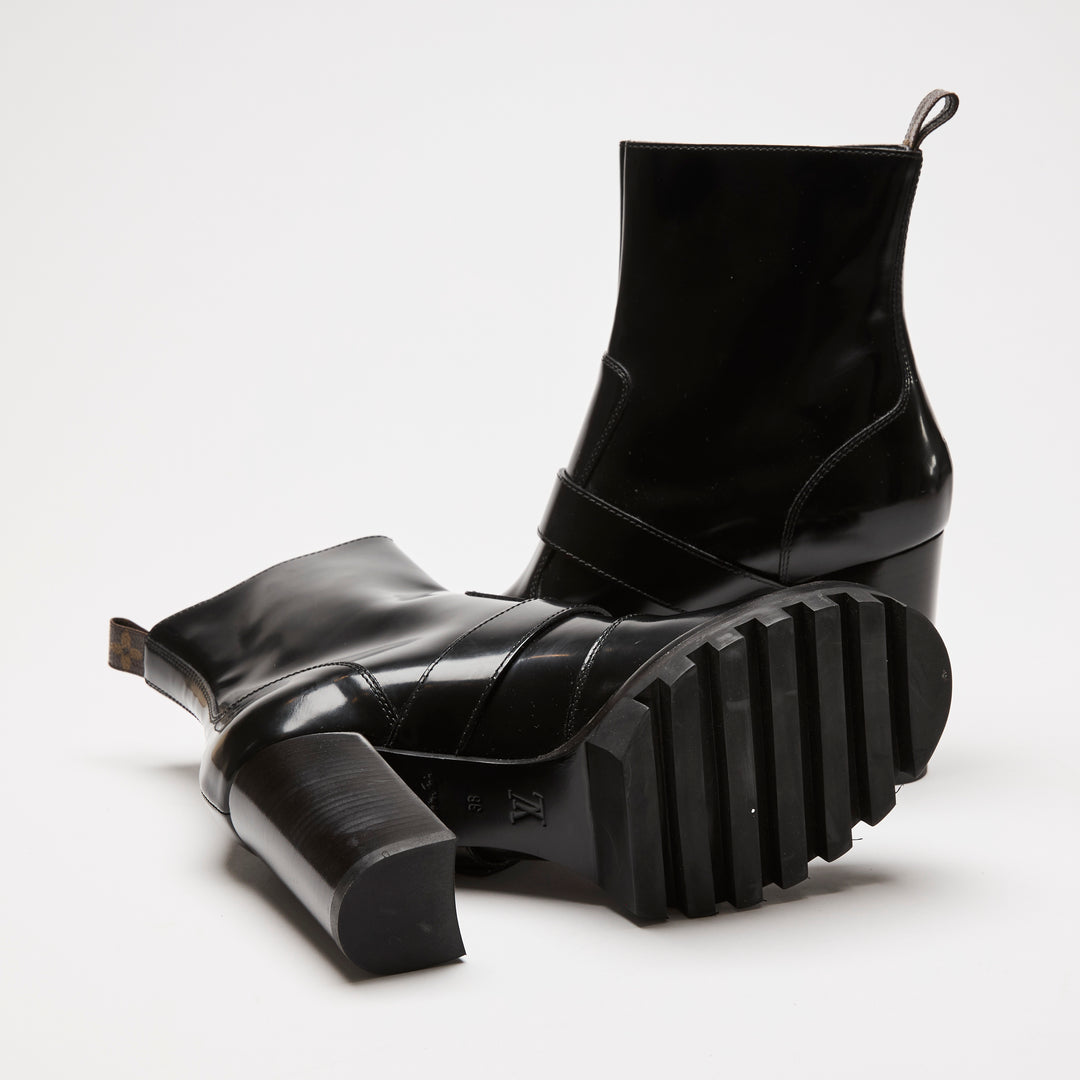 Louis Vuitton Black High Gloss Leather Zip Combat Boots Size 38