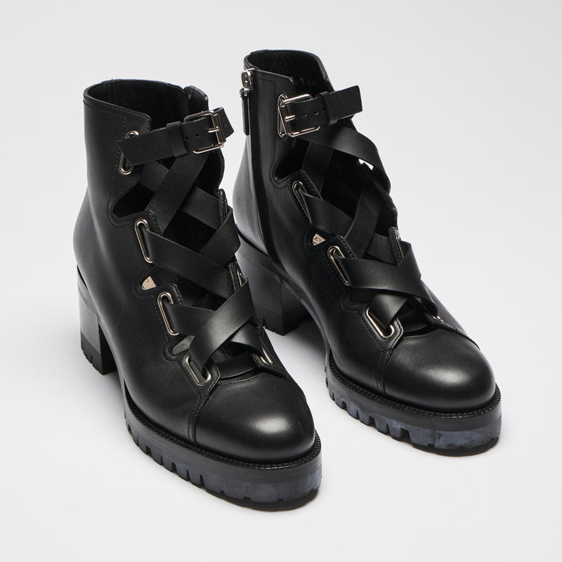 Excellent Pre-Loved Black Leather Lace Up Ankle Boots with Silver Tone Hardware and Inside Zip. (Front)